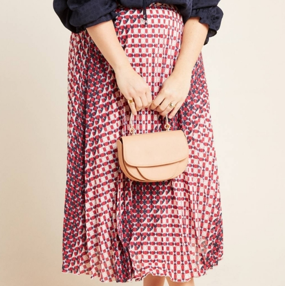 Maeve Hildi Pleated Midi Skirt

Anthropologie NWT